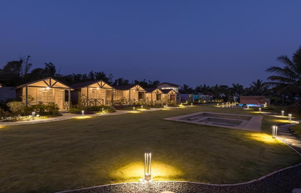 Waterscape Retreat Girnāre Exterior foto